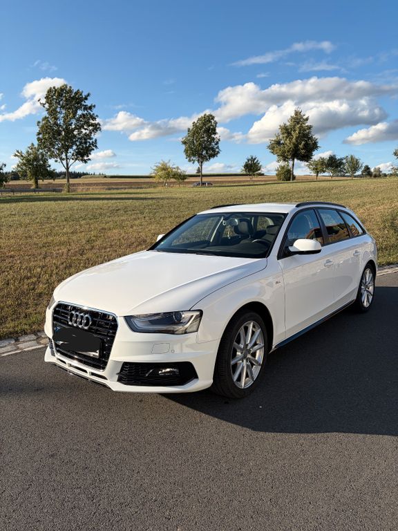 Audi A4 2.0 TDI 140kW Avant Attraction S line