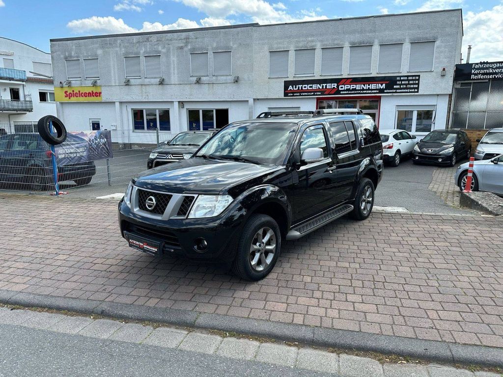 Nissan Pathfinder 2.5 dCi DPF PLATINUM 4WD