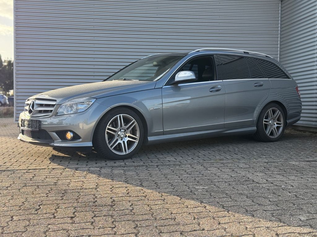 Bild des Angebotes Mercedes-Benz C 320 CDI 4Matic AMG Paket Pano Automatik