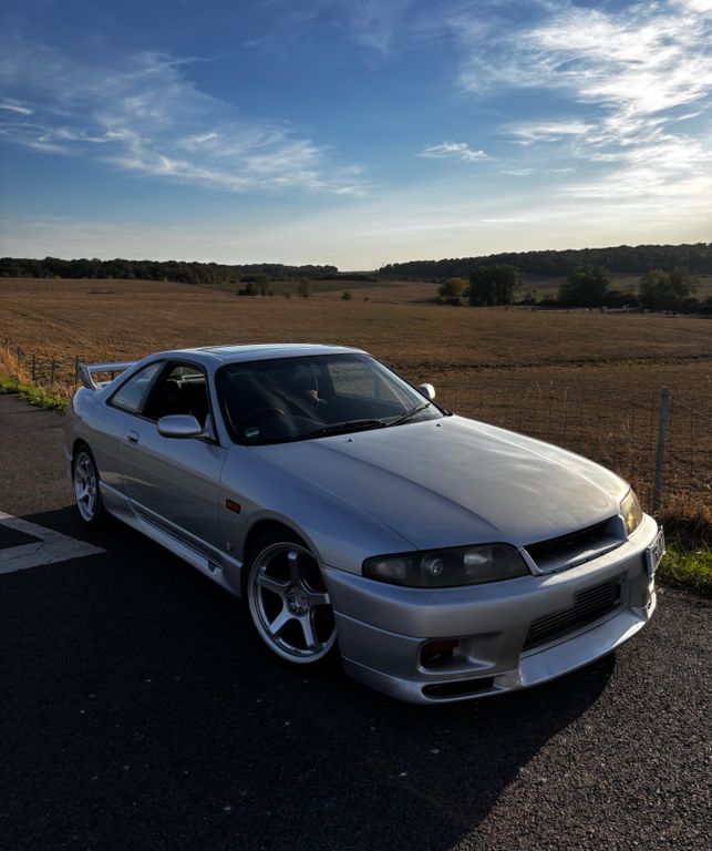 Nissan Skyline R33 GTST TÜV