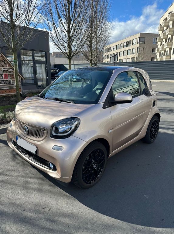 Bild des Angebotes Smart ForTwo in Special Farbe und top gepflegt