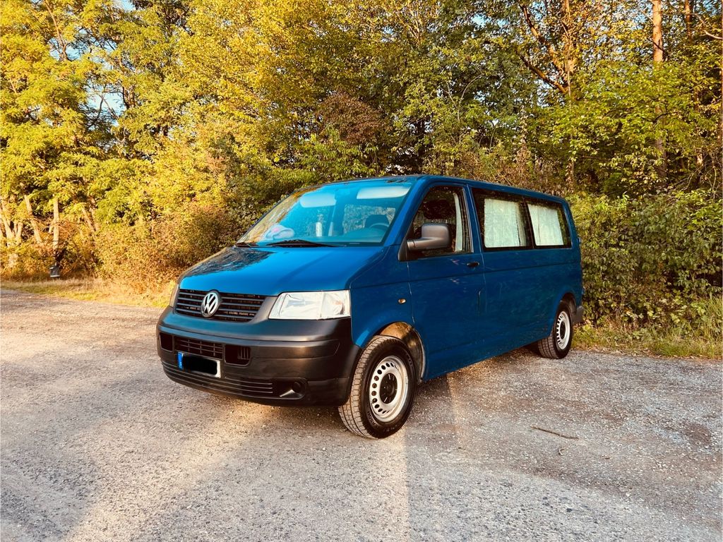 Bild des Angebotes Volkswagen T5 Caravelle 2.5 TDI 2. Hand unfallfrei