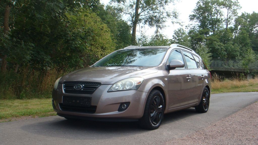 Bild des Angebotes Kia cee'd / Ceed 1.6 CRDi EX