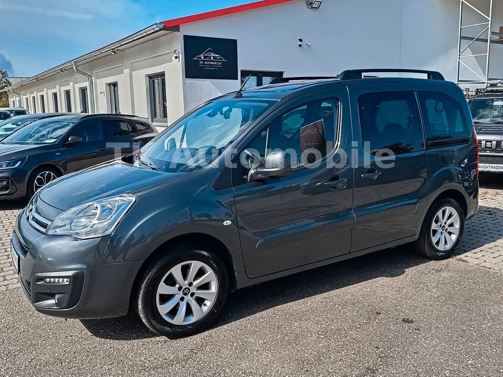 Citroën Berlingo Shine SHZ/KAM/NAVI/PANO/ZAHNRIEMEN NEU