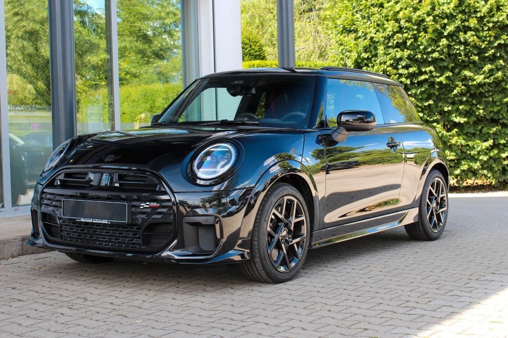 Bild des Angebotes MINI Cooper S / JCW TRIM/ PAKET L/ DRIVING ASSIST +