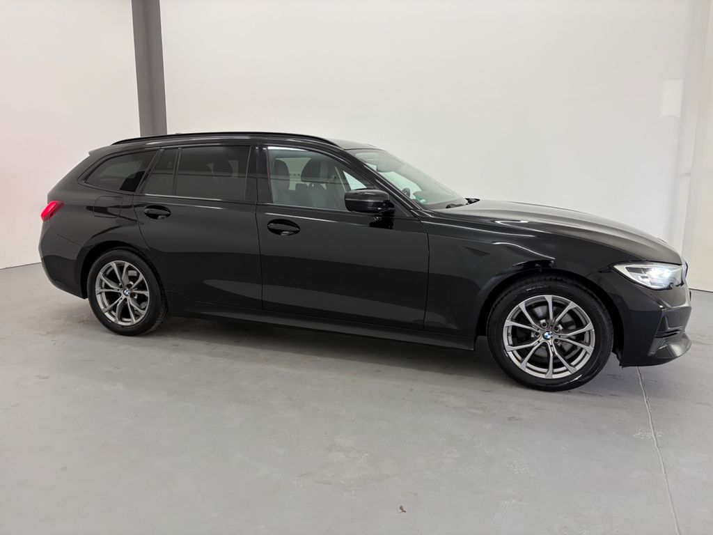 Bild des Angebotes BMW 320d xDrive Touring Sport Line *SAG*LED*DAB*AHK*