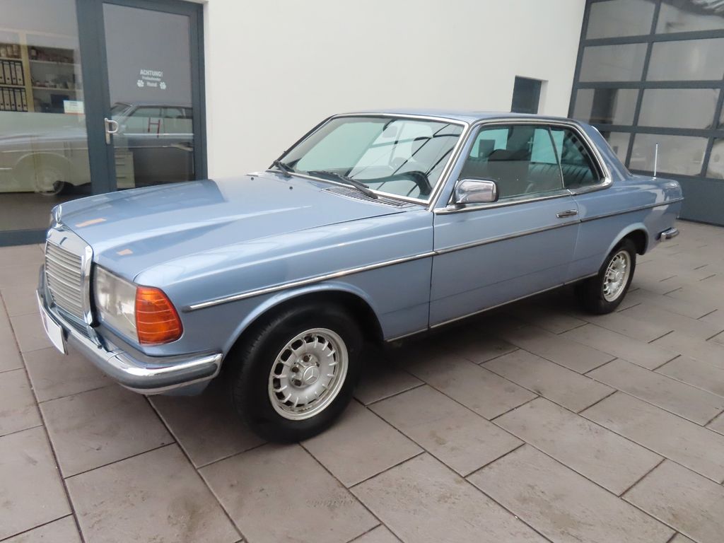Mercedes-Benz 230 CE Automatik Leder/ Schiebedach