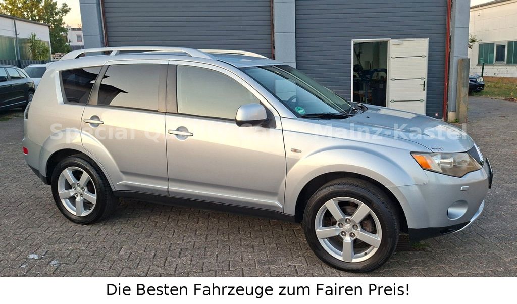 Bild des Angebotes Mitsubishi Outlander 2.0 DI-D SUV 7-SITZER 4WD 4X4 TÜV NEU