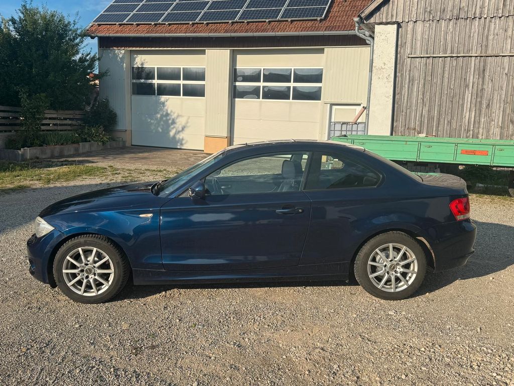 Bild des Angebotes BMW 116d - TÜV NEU - 8-fach bereift