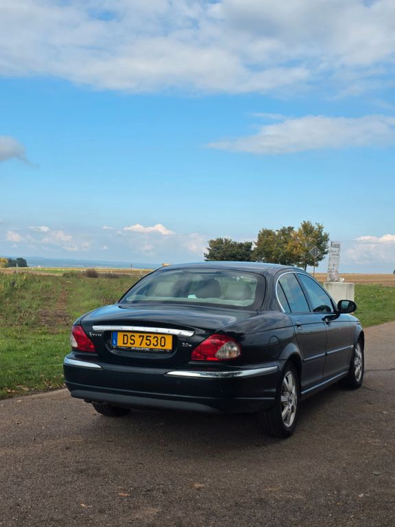 Bild des Angebotes Jaguar X-Type 2 Liter Diesel Classic Classic