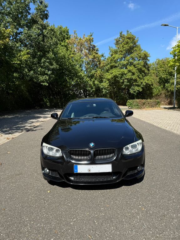 Bild des Angebotes BMW 325d E92 Coupé M-Paket | Aut. | ST XTA | TÜV