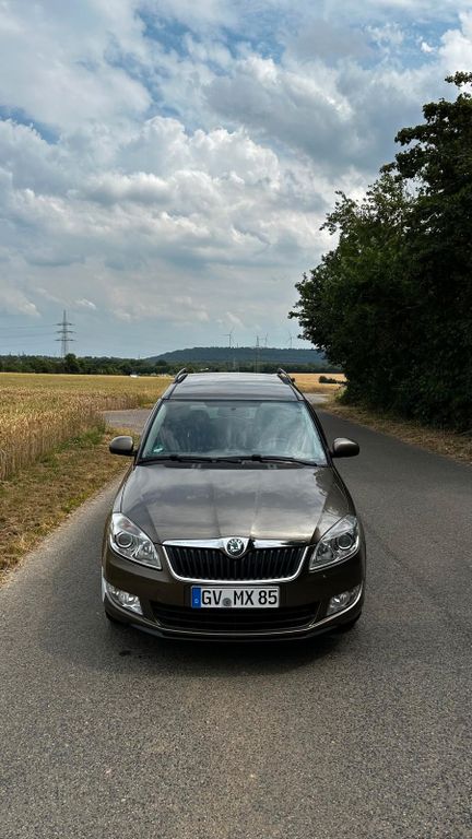 Bild des Angebotes Skoda Roomster 1.2l TSI 63kW Family  (Steuerkette neu)