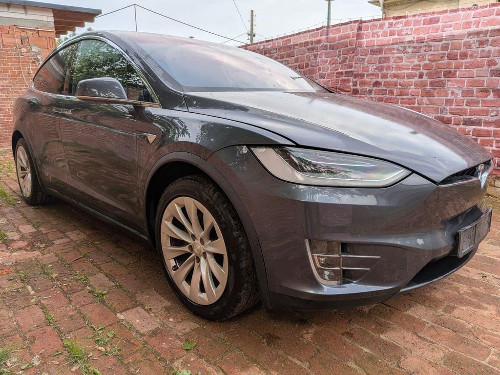 Bild des Angebotes Tesla Model X Long Range TÜV NEU Batteriezustandstest