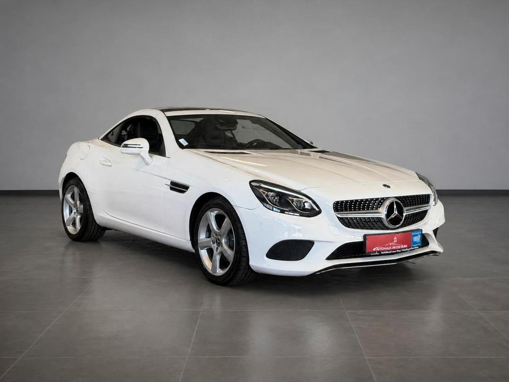 Bild des Angebotes Mercedes-Benz SLC 180/Leder/LED/Pano/2.Hand