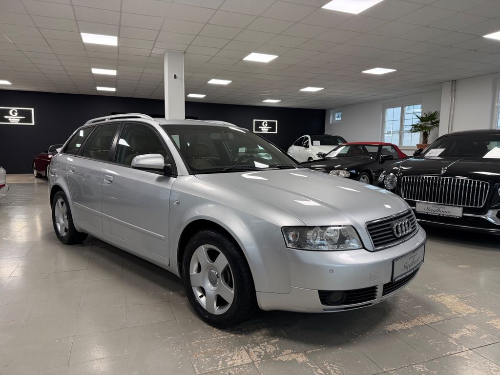 Bild des Angebotes Audi A4 3.0 Quattro/Schaltgetriebe/Audi Exclusive