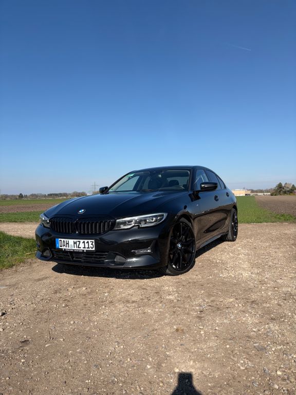 Bild des Angebotes BMW 330d Sport Line Automatik Sport Line