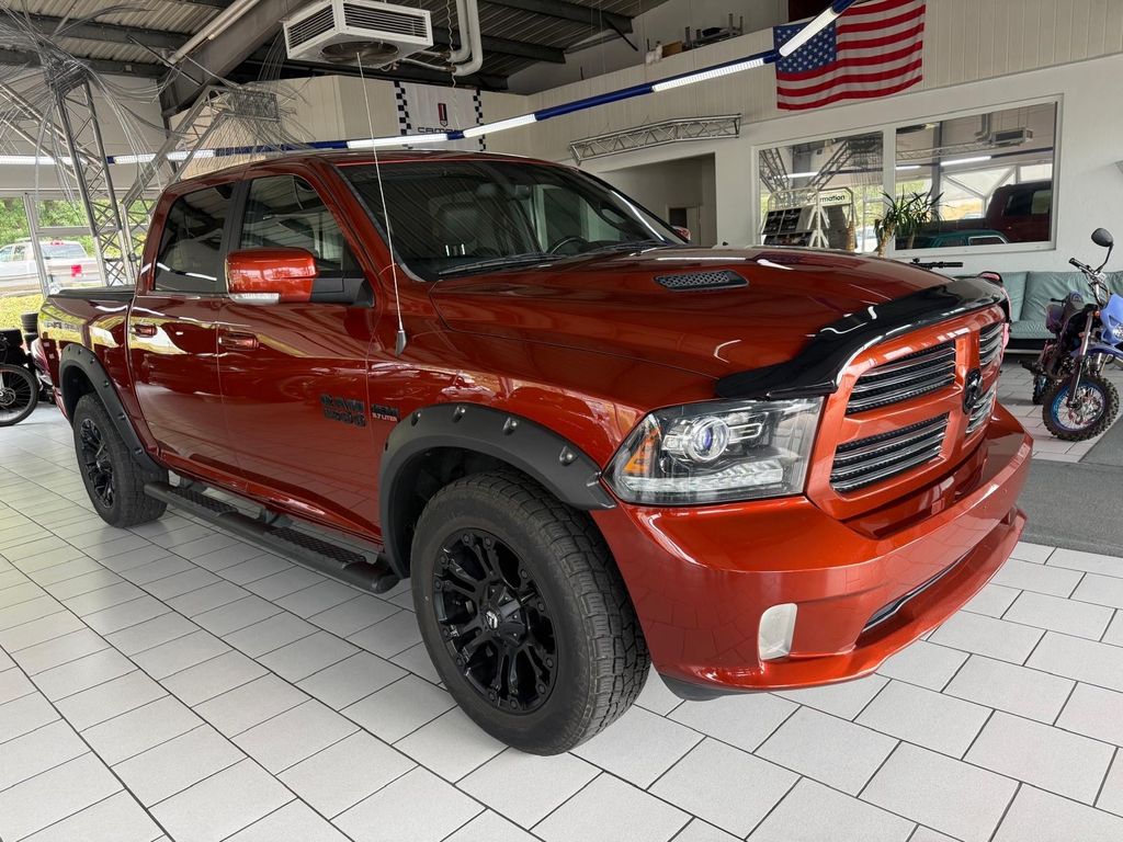 Bild des Angebotes Dodge RAM 5,7 SPORT CREWCAB 4x4 EU GAS LPG