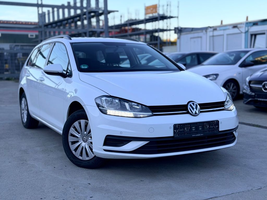 Bild des Angebotes Volkswagen Golf VII Variant Trendline BMT/Start-Stop