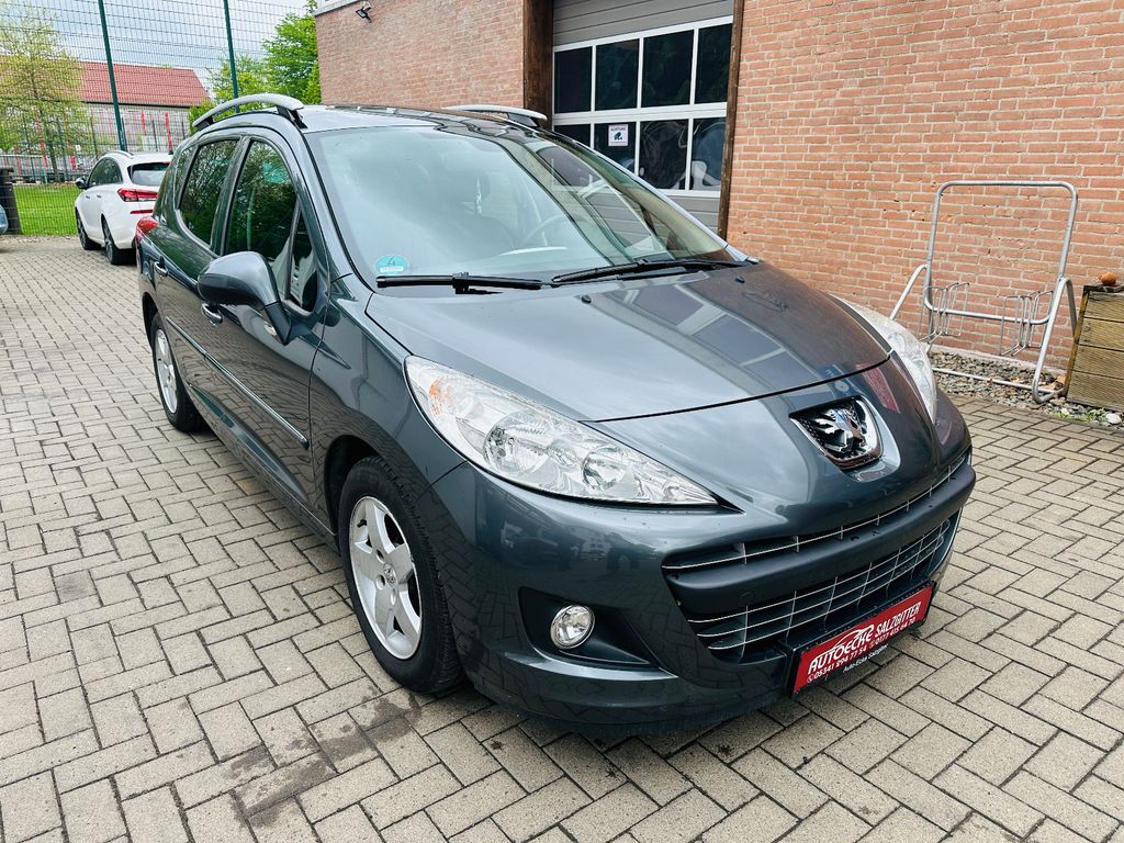 Bild des Angebotes Peugeot 207 SW Family 1.4 95PS*PDC*Panorama*1.Hand*