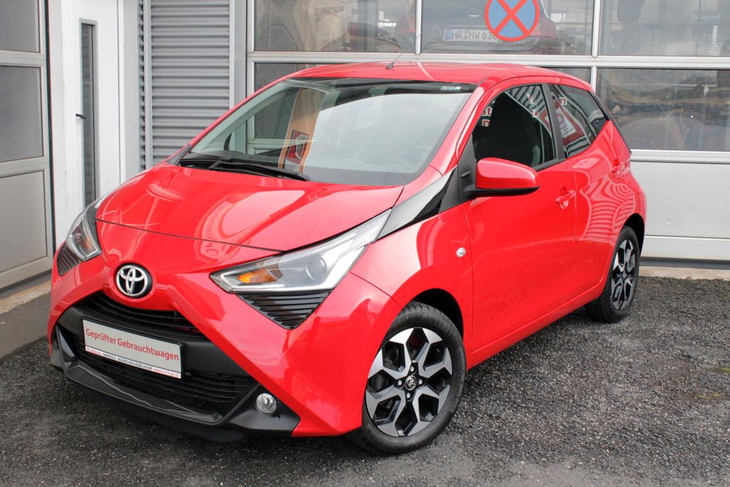 Bild des Angebotes Toyota Aygo x-play club