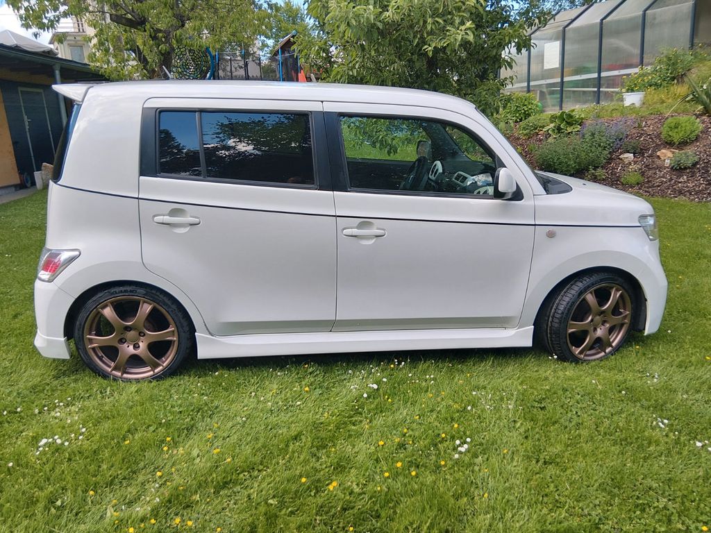 Daihatsu MATERIA