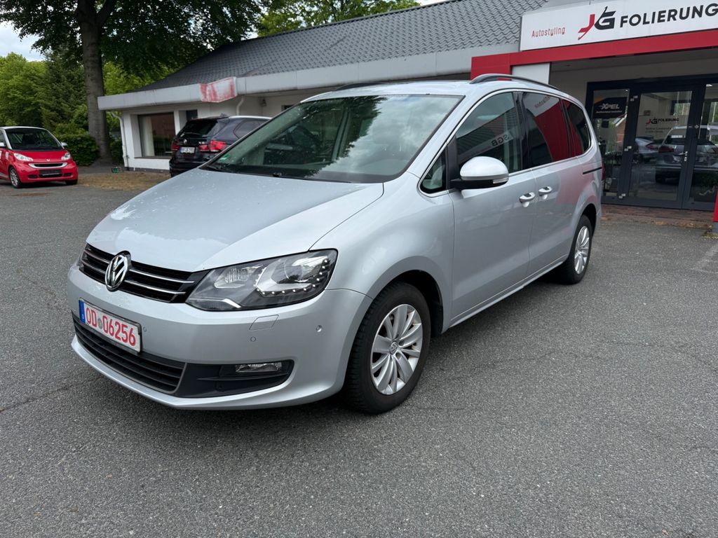 Bild des Angebotes Volkswagen Sharan 2,0Tdi*Panora.*Aut.*7 Sitze* Viele Extras