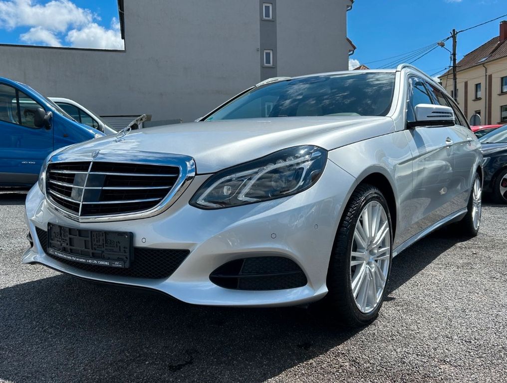 Bild des Angebotes Mercedes-Benz E 250 BT SHZ + ACC + PANO + AHK + LED
