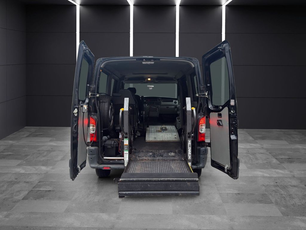 Bild des Angebotes Renault Master Behindertengerecht-Lift