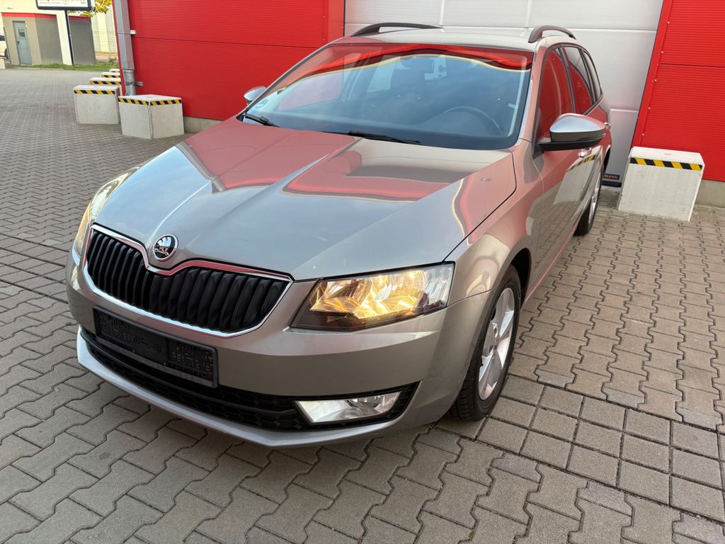 Skoda Octavia 1.6 TDI DSG 1-HAND/TEILLEDER/ALU/PDC
