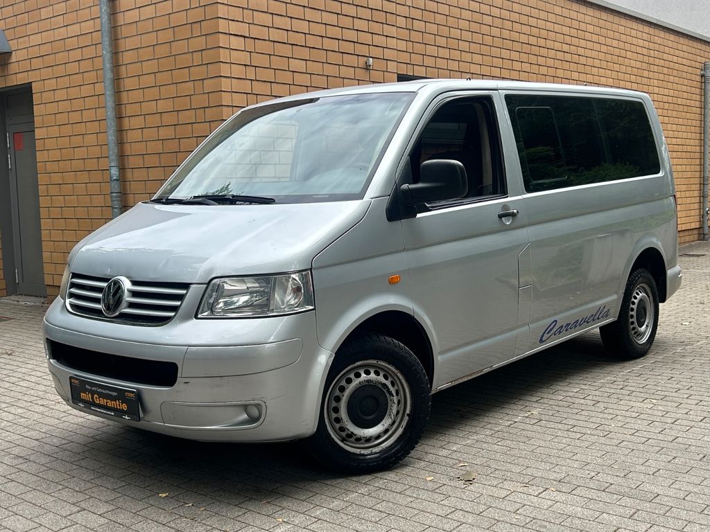 Bild des Angebotes Volkswagen T5 Caravelle/8-SITZER/KLIMA/SERVO/SCHIEBETÜR////
