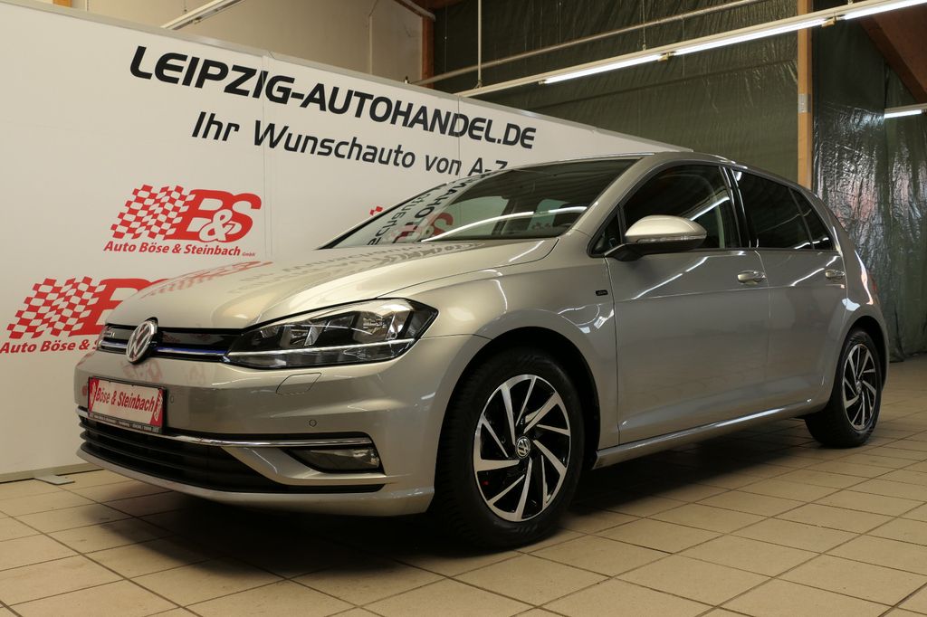 Bild des Angebotes Volkswagen Golf VII Lim. Join *AUT*NAV*PDC*SHZ*ALU*DSG*