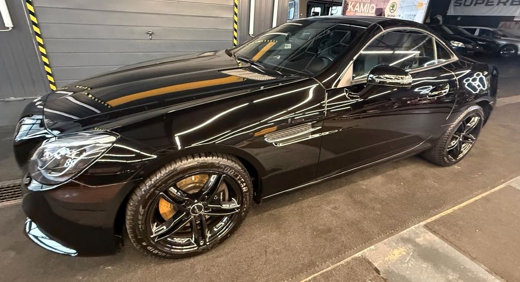 Bild des Angebotes Mercedes-Benz SLC 180 - AMG-Linie
