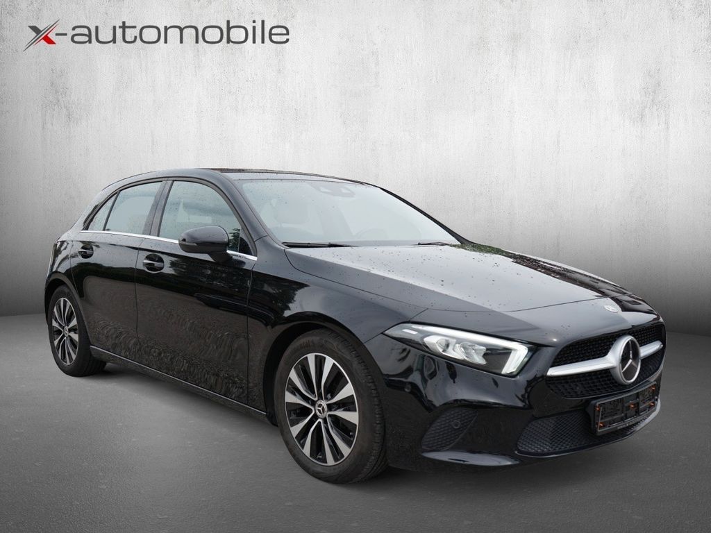Bild des Angebotes Mercedes-Benz A 220 d DISTRONIC PLUS R-Cam AHK  LED Night