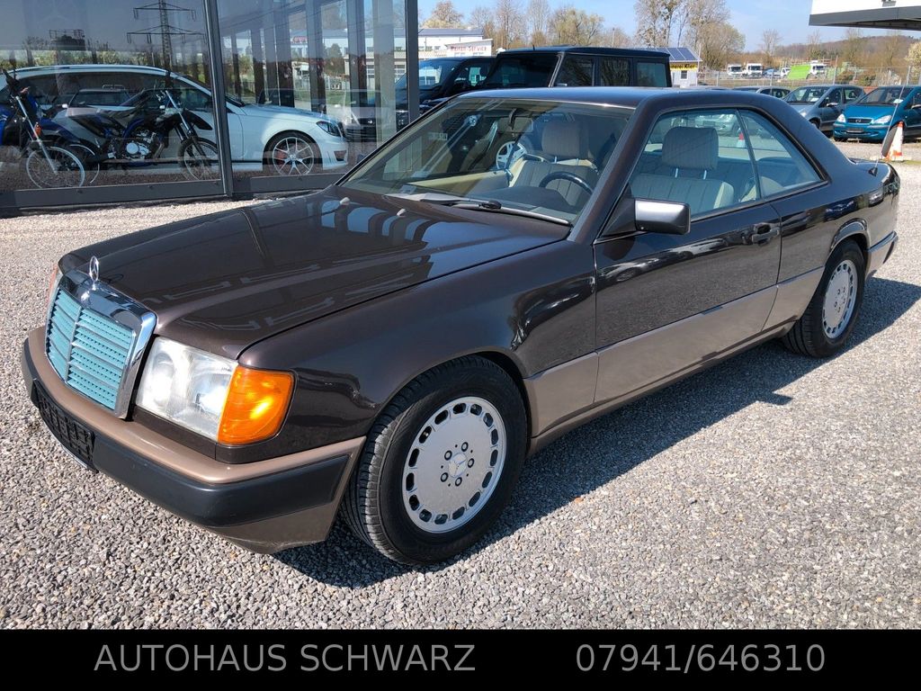 Bild des Angebotes Mercedes-Benz 300 CE Automatik*LPG*H-Kennzeichen*