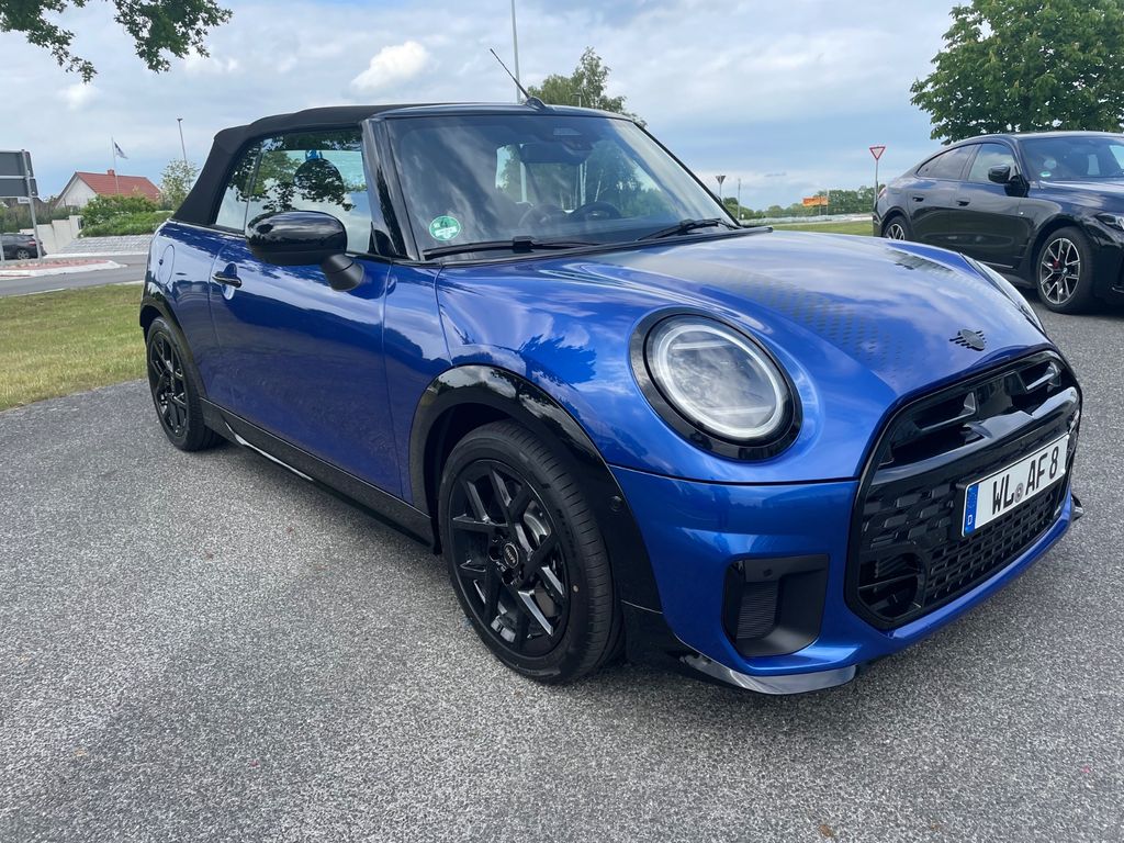 Bild des Angebotes MINI Cooper C Cabrio F67 JCW Trim Steptronic XL Paket