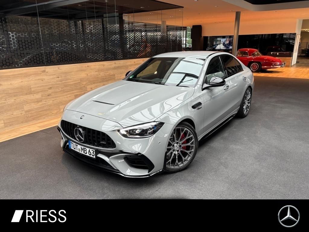 Mercedes-Benz C 63 S E PERF SITZE+DRIVERSPCKG+AHK+20''+BURM+36