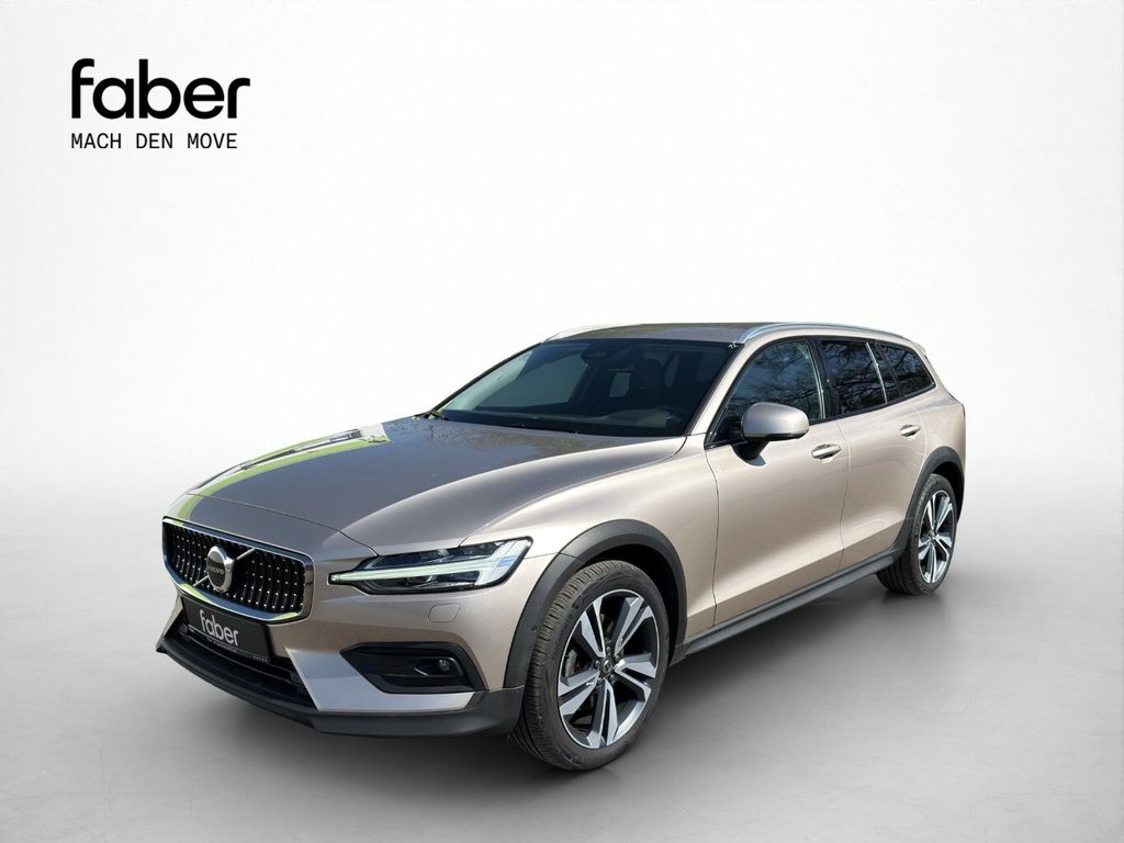 Bild des Angebotes Volvo V60 Cross Country B4 Diesel Plus AWD