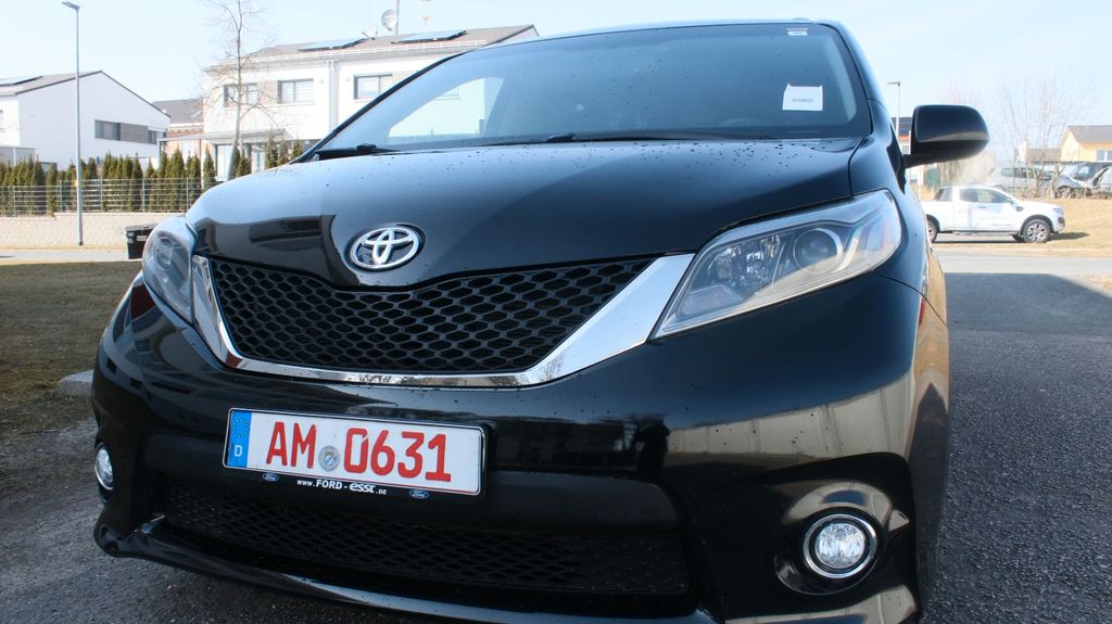 Bild des Angebotes Toyota Sienna SE  3,5V6 Leder Navi DVD Sitzh.8Sitze Kam