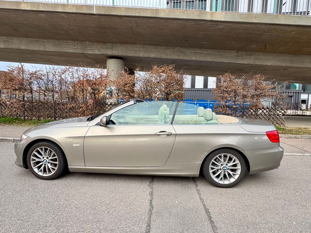 Bild des Angebotes BMW 320i Cabrio -