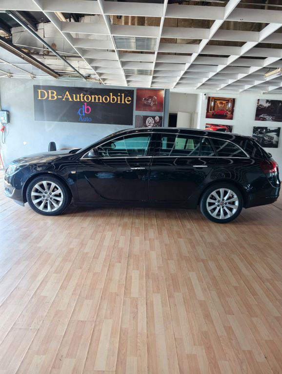 Opel Insignia A Sports Tourer ACC*Leder*Digital-Tacho