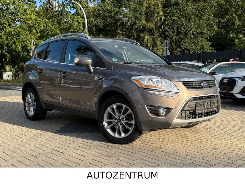 Ford Kuga Titanium _Navigation_R-Cam_2.Hand_