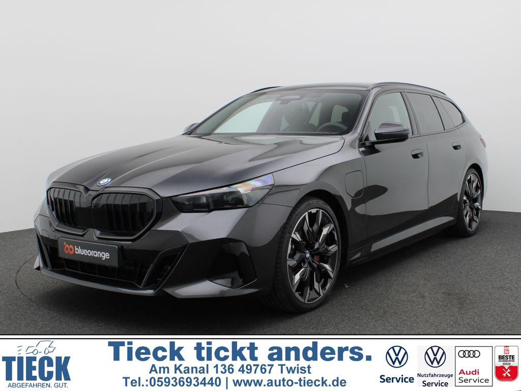 Bild des Angebotes BMW 530 e xDrive M Sport Touring HUD AHK Pano Navi