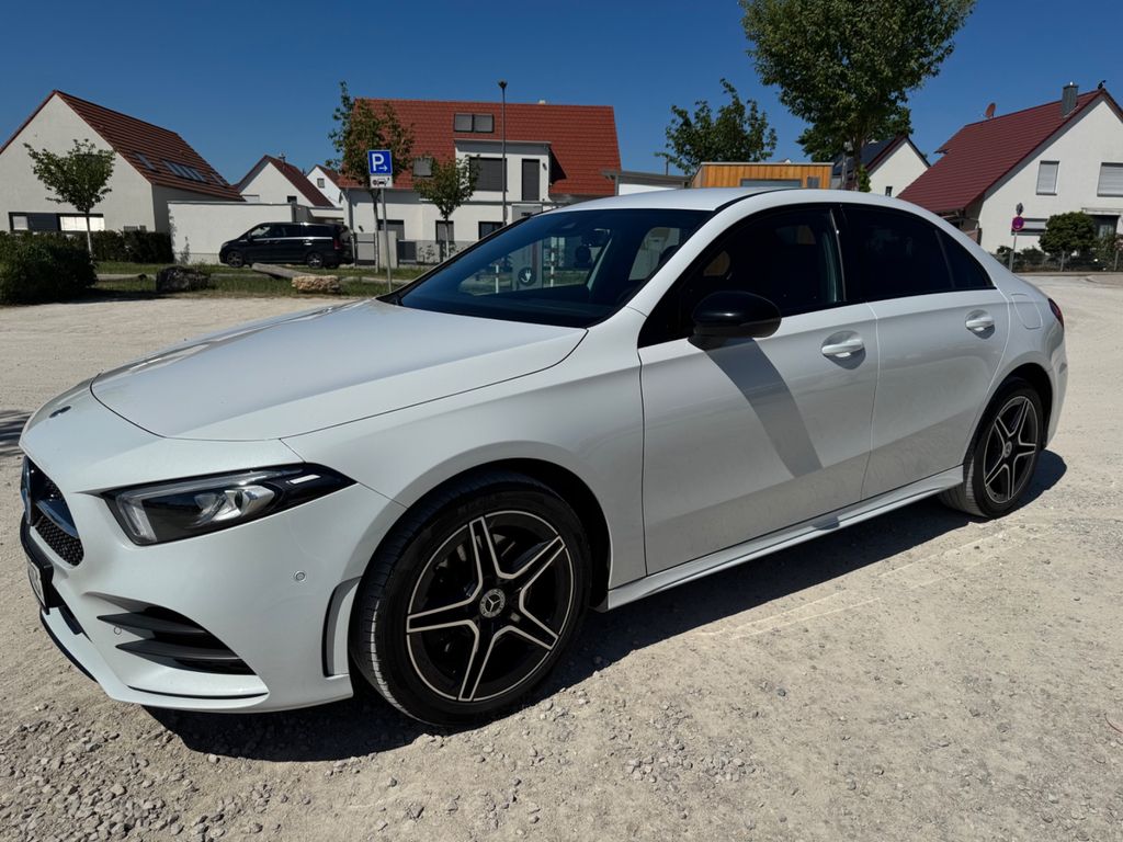 Bild des Angebotes Mercedes-Benz A 250 e Limousine + Junge-Sterne-Garantie
