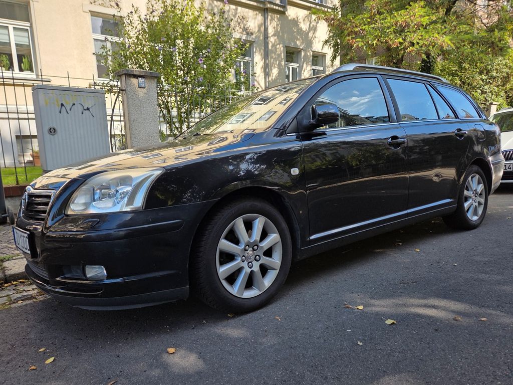 Bild des Angebotes Toyota Avensis Combi Sol 1.8-l-VVT-i Sol