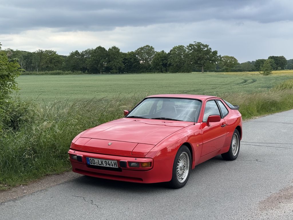 Bild des Angebotes Porsche 944 | 1983 | 2. Hand | Indischrot | Oldtimer
