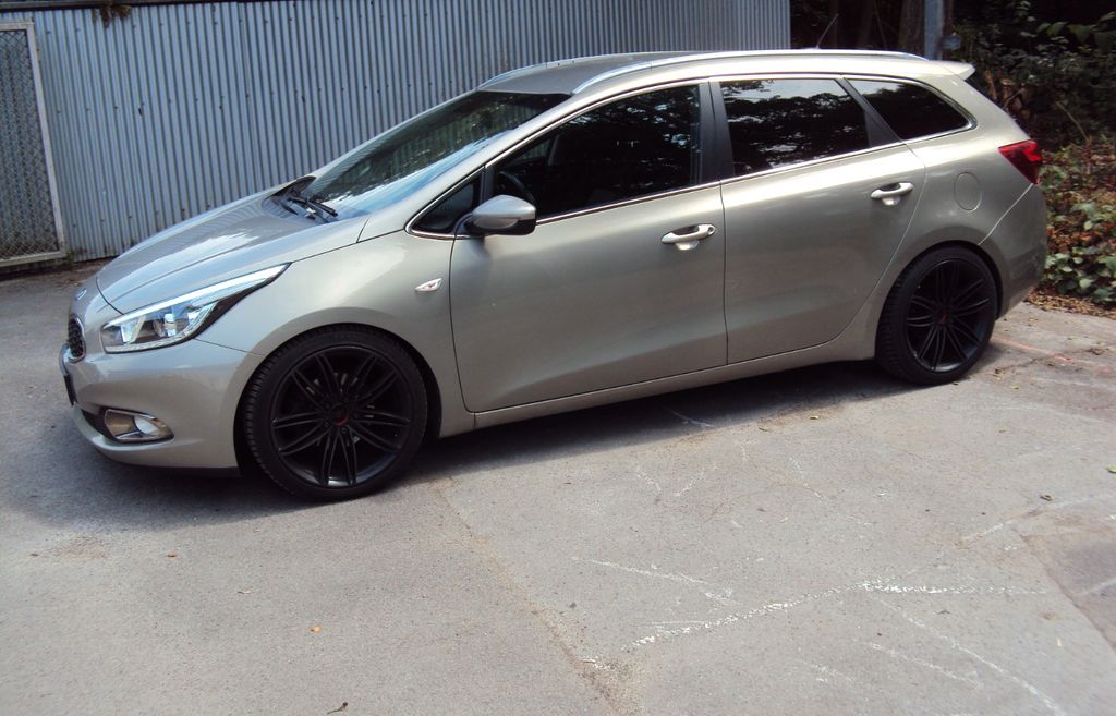 Bild des Angebotes Kia ANDERE Ceed 1.6 KLIMA-NAVI-CAMERA 1.HAND