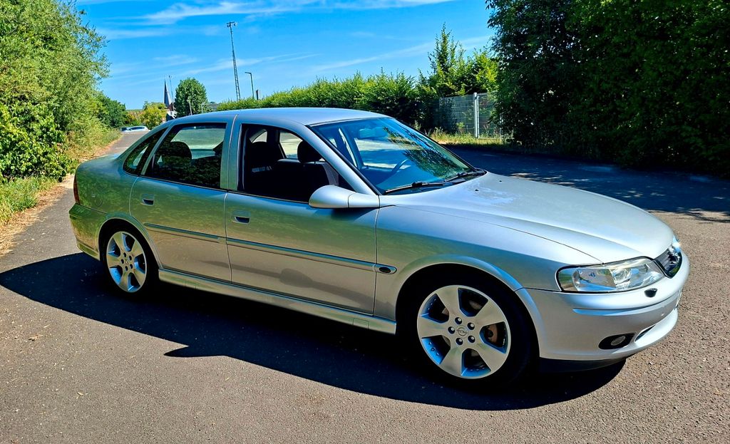 Bild des Angebotes Opel Vectra B Xenon 1.8 16V Elegance