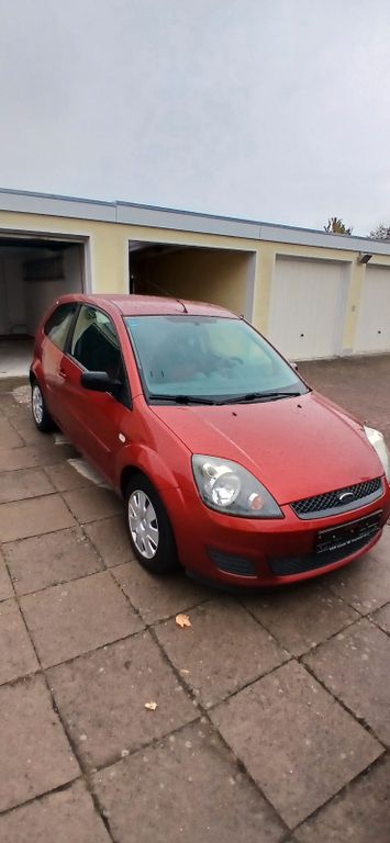 Bild des Angebotes Ford Fiesta 1,3 44 kW