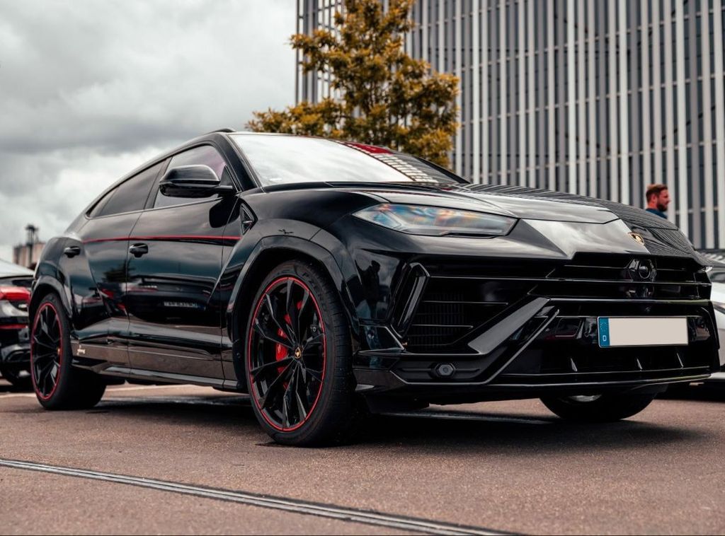 Bild des Angebotes Lamborghini Urus S*Akrapovic*Pano*B&O*23*1.Hand