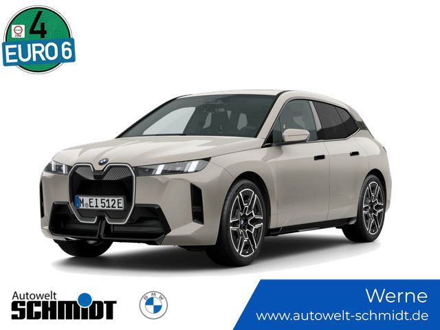 Bild des Angebotes BMW iX xDrive60 M Sport + GARANTIE-bis-10.2030